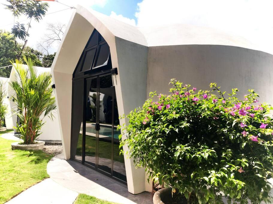 أوفيتا Alborada Boutique Stay Units المظهر الخارجي الصورة