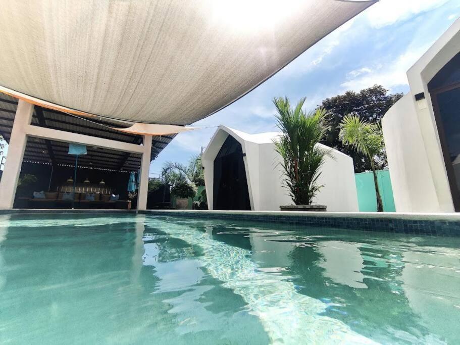 أوفيتا Alborada Boutique Stay Units المظهر الخارجي الصورة
