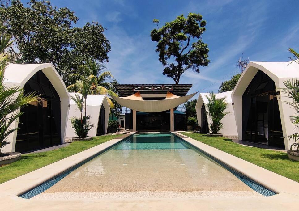 أوفيتا Alborada Boutique Stay Units المظهر الخارجي الصورة